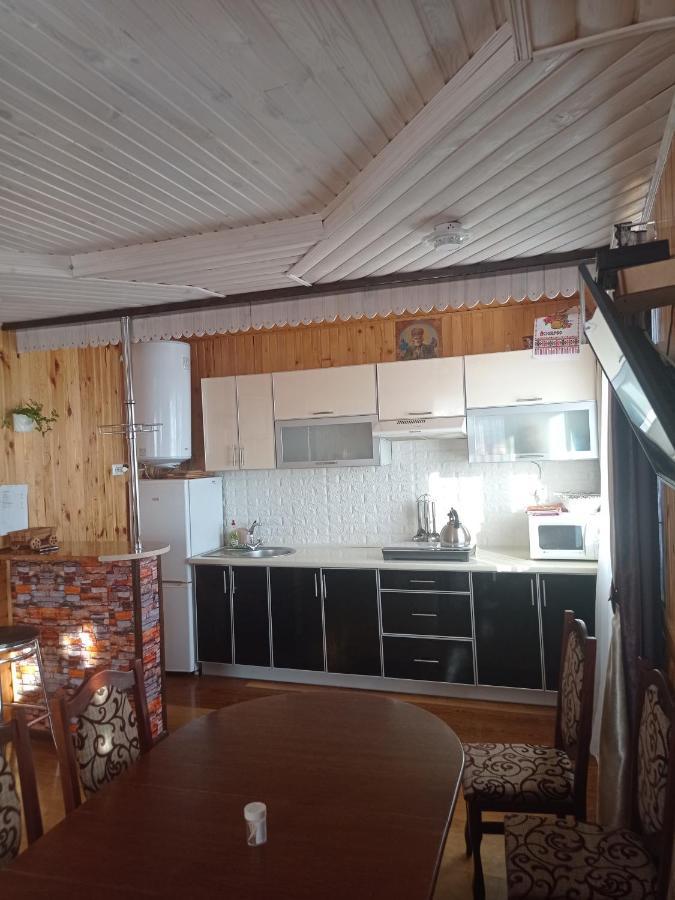 Сімейний Котедж Краєвид Mykulychyn Extérieur photo