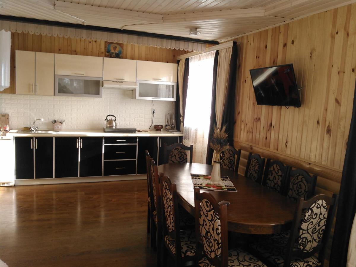 Сімейний Котедж Краєвид Mykulychyn Extérieur photo